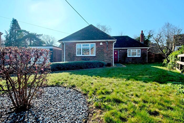 2 Bedroom Bungalow For Sale In Bell Lane, Fenstanton, Huntingdon, PE28