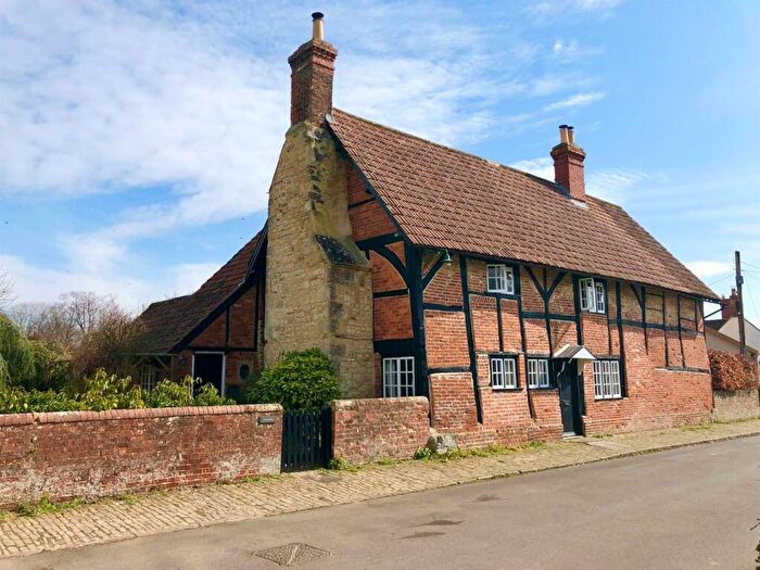 4 Bedroom Detached House For Sale In Church Street, Steeple Ashton, BA14