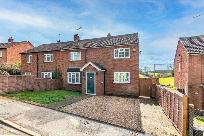 4 Bedroom Semi-Detached House For Sale In Cholesbury Lane, Cholesbury, HP23