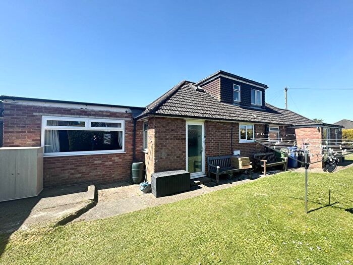 5 Bedroom Detached Bungalow To Rent In Fleetwood Close, Grimsby, DN33