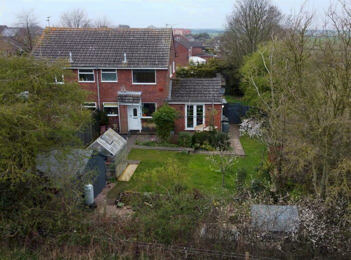 1 Bedroom Semi-Detached House For Sale In Edmunds Road, Cranwell Village, NG34