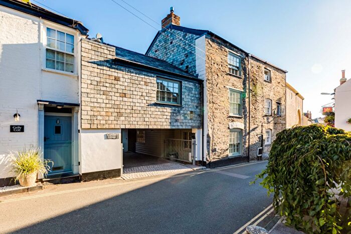 3 Bedroom Terraced House For Sale In Church Lane, Padstow, PL28