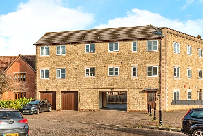 2 Bedroom Flat To Rent In Market Avenue, Weston-Super-Mare, BS22