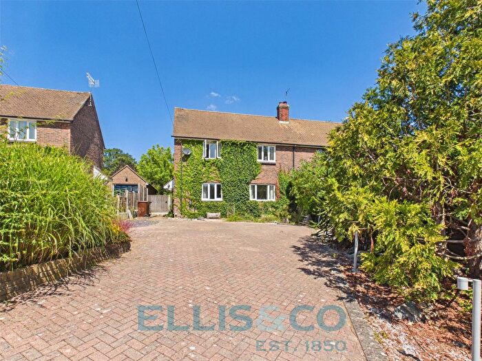 3 Bedroom Semi Detached House For Sale In Back Lane, Shipbourne, Tonbridge, Kent, TN11