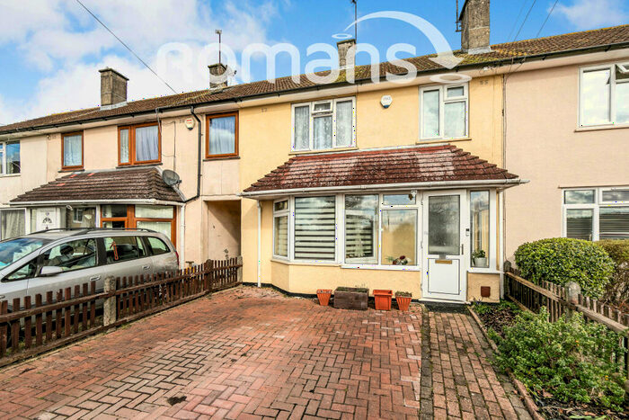 3 Bedroom Terraced House To Rent In Foxhays Road, Reading, RG2