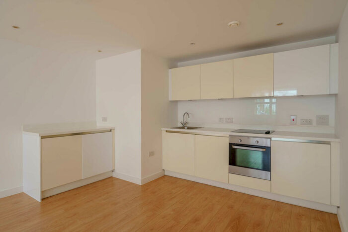 1 Bedroom Flat To Rent In Vida House, Trundleys Road, Deptford, SE8