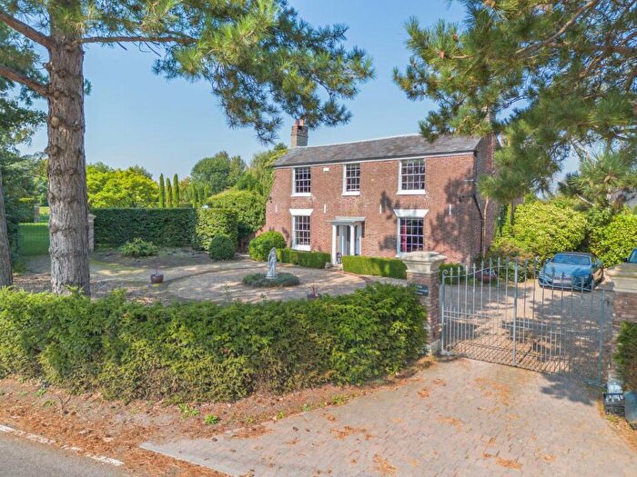 5 Bedroom Detached House For Sale In Sandwich Road, Eastry, Kent, CT13