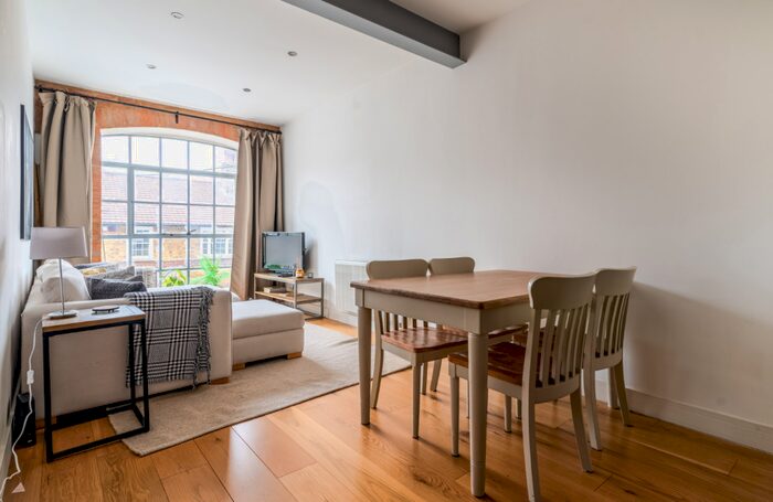 1 Bedroom House To Rent In Apartment, Queens Row, London, London, SE17