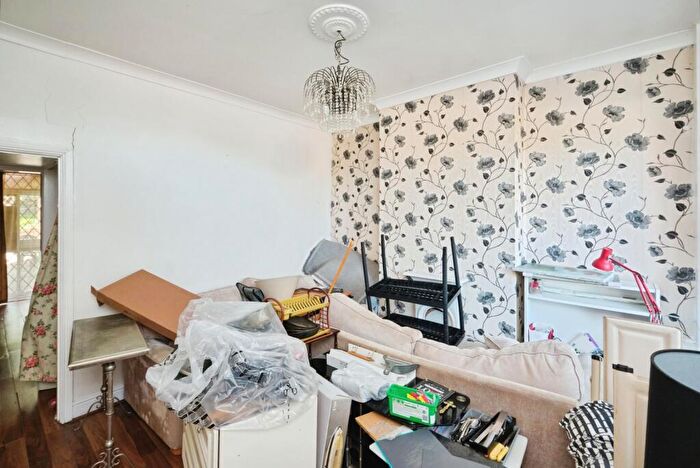 2 Bedroom End Of Terrace House For Sale In Ada Road, Yardley, Birmingham, West Midlands, B25
