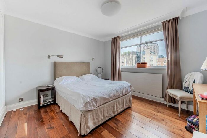 2 Bedroom Flat To Rent In Kinnerton Street, Belgravia, London, SW1X