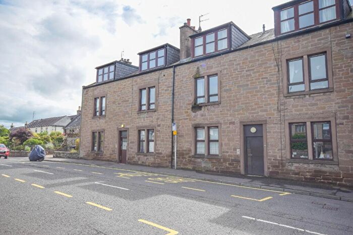 2 Bedroom Flat To Rent In Prior Road, Forfar, Angus, DD8