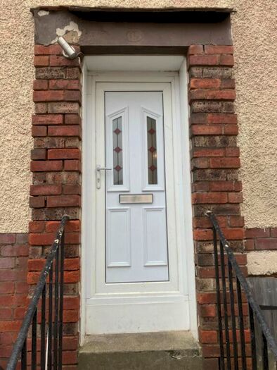 2 Bedroom Flat To Rent In Drumgelloch Street, Airdrie, ML6