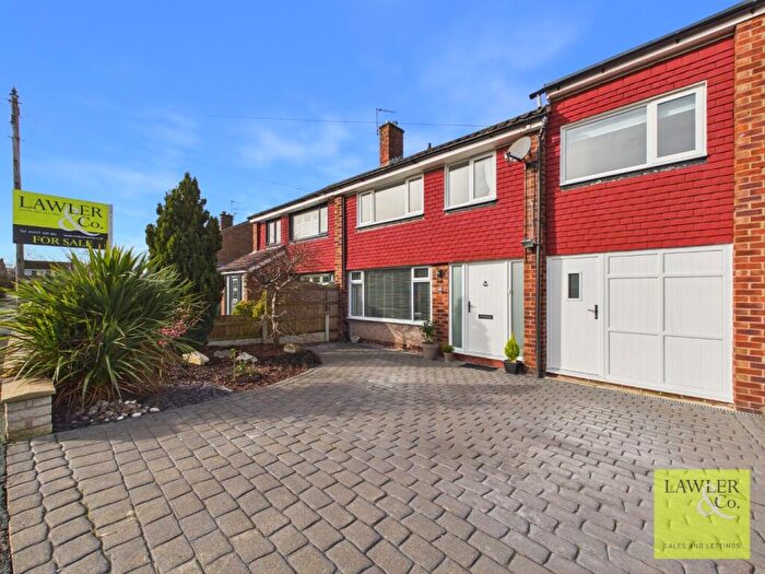 4 Bedroom Semi Detached House For Sale In Chestnut Drive, Poynton, Stockport, Cheshire, SK12