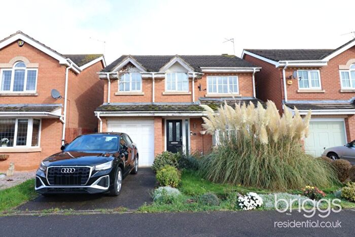 4 Bedroom Detached House For Sale In Tattershall Drive, Market Deeping, PE6