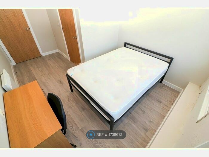 Studio To Rent In Colonnade House, Bradford, BD1