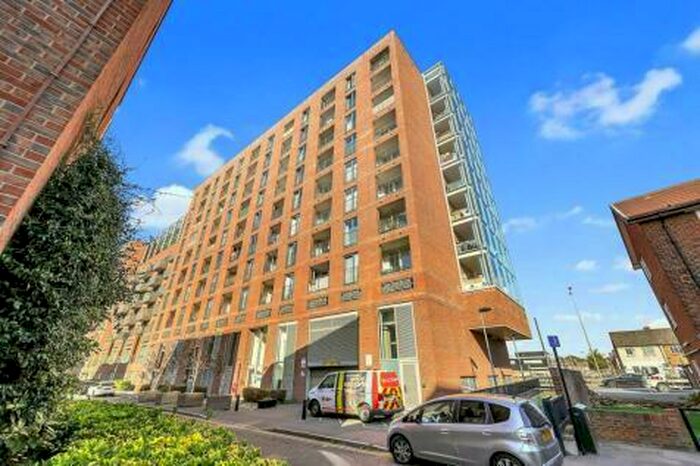 1 Bedroom Apartment To Rent In Pioneer Court, Hammersley Road, London, E16