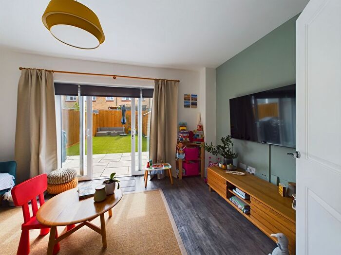 4 Bedroom End Terrace House For Sale In Eccles Close, Aylesford, ME20