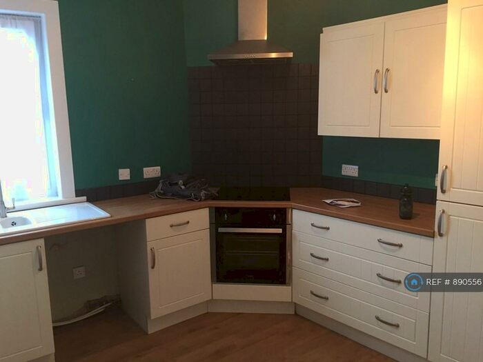 1 Bedroom Flat To Rent In Okehampton Road, Exeter, EX4