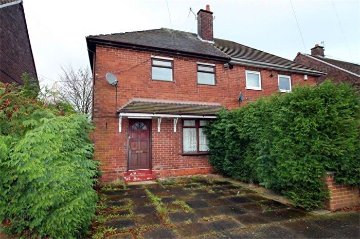 2 Bedroom Property To Rent In Dennington Crescent, Blurton, Stoke-On-Trent, ST3