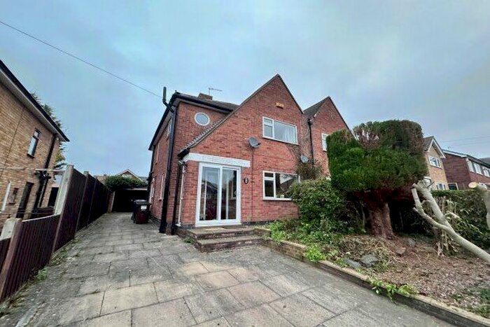 3 Bedroom Semi-Detached House To Rent In Langdale Avenue, Loughborough, LE11