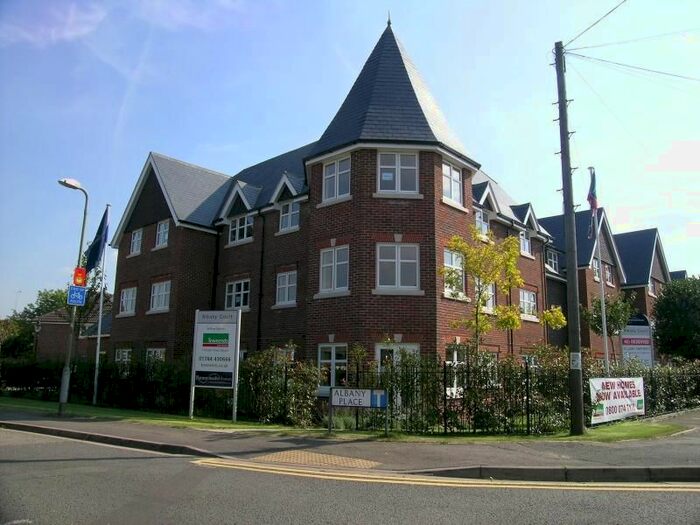 1 Bedroom Flat To Rent In Albany Place, Egham, Surrey, TW20
