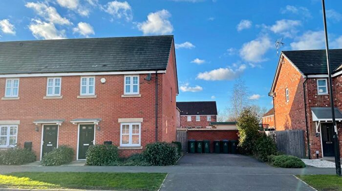 3 Bedroom End Of Terrace House For Sale In Astoria Drive, Banners Brook, Tile Hill, Coventry, CV4
