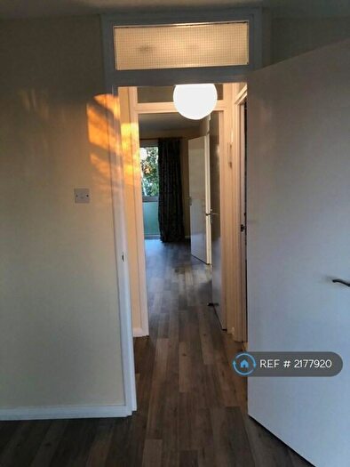 1 Bedroom Flat To Rent In Archery Close, Harrow, HA3