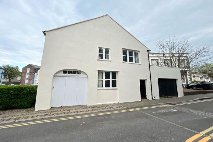 4 Bedroom Semi-Detached House To Rent In Queen Street, Whitehaven, CA28