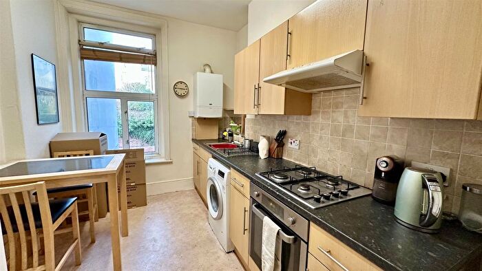 1 Bedroom Flat For Sale In Grand Parade, St. Leonards-On-Sea, TN38