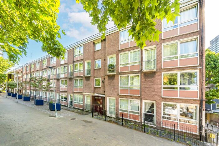 4 Bedroom Semi-Detached House To Rent In Munster Square, London, NW1