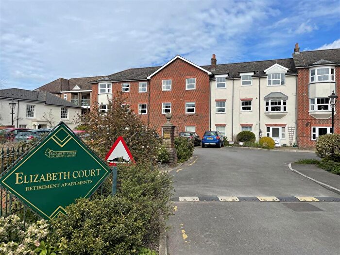 2 Bedroom Retirement Property For Sale In Crane Bridge Road, Salisbury, SP2