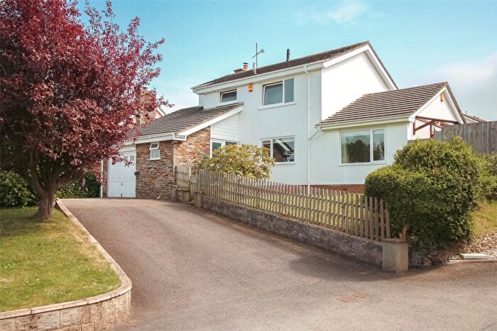 4 Bedroom Detached House For Sale In Abbotsham, Bideford, Devon, EX39