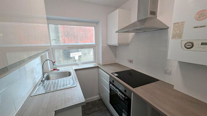 1 Bedroom Flat To Rent In Palmerston Road, Southsea, PO5