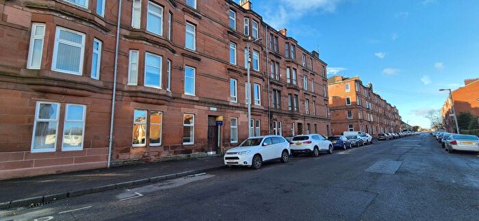 2 Bedroom Flat To Rent In Glasgow, G42