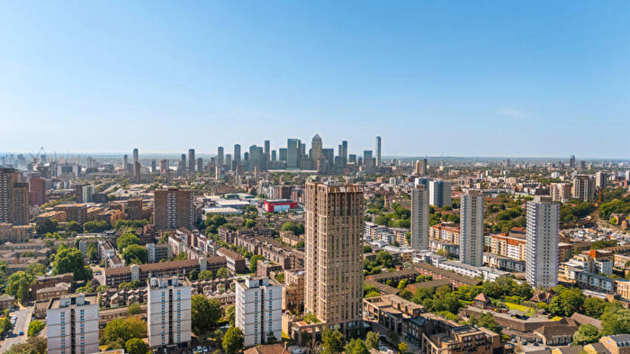 2 Bedroom Apartment For Sale In Upper East, Stroudley Walk, E3