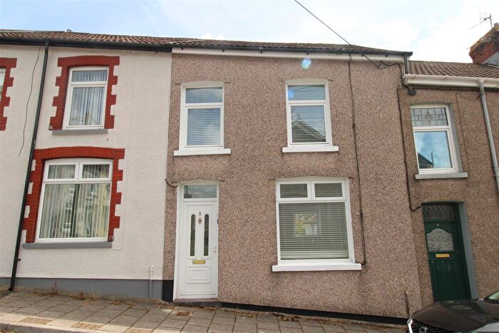 2 Bedroom Property To Rent In Cairo Street, Tonypandy, CF40