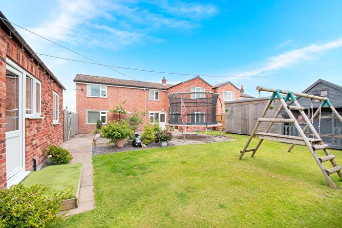 3 Bedroom Cottage For Sale In North Road, Retford, DN22