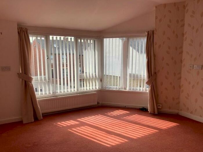 1 Bedroom Flat To Rent In Grasmere Court, Newcastle Upon Tyne, NE15