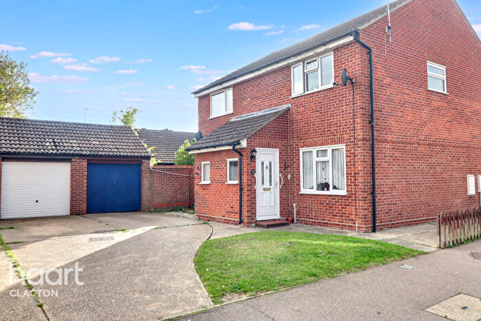 2 Bedroom Semi Detached House For Sale In Constable Avenue, Clacton-On-Sea, CO16