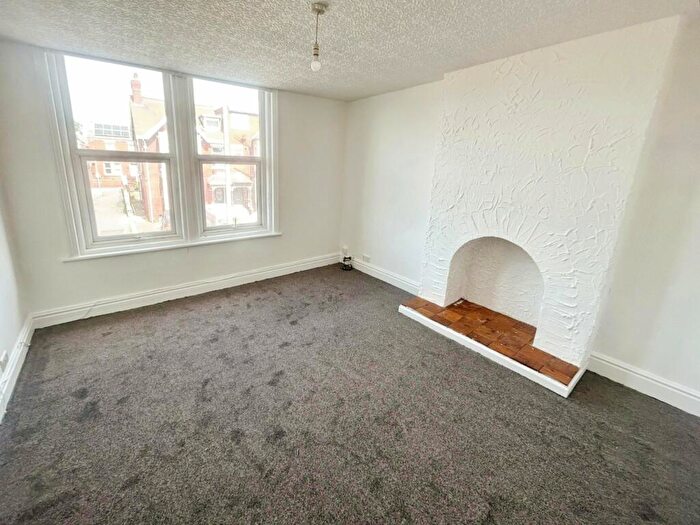 2 Bedroom Apartment To Rent In Reads Avenue, Blackpool, Lancashire, FY1
