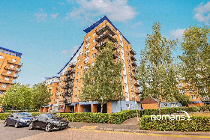 2 Bedroom Flat To Rent In Luscinia View, Napier Road, Reading, RG1