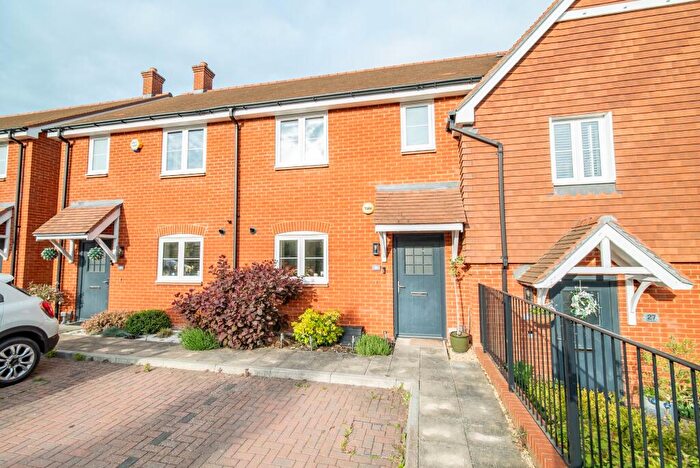 3 Bedroom Terraced House For Sale In Appian Way, Aurum Green, RG24