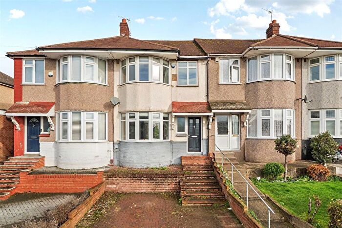 3 Bedroom Terraced House For Sale In Sutherland Avenue, Welling, DA16