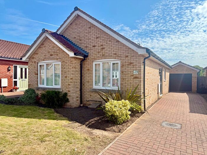 2 Bedroom Detached Bungalow For Sale In Broadland Close, Gorleston, NR31