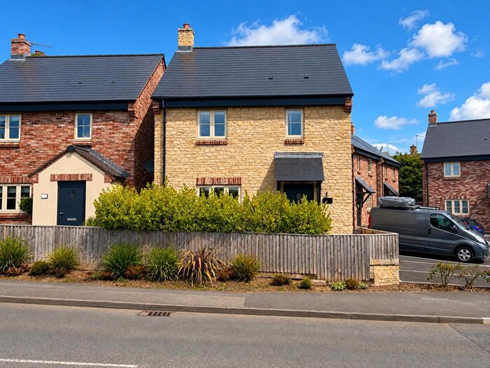 3 Bedroom Detached House For Sale In Cam Pitch, Cam, Dursley, GL11