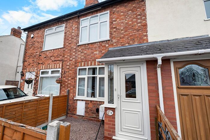 3 Bedroom Terraced House For Sale In South Road, Bromsgrove, B60