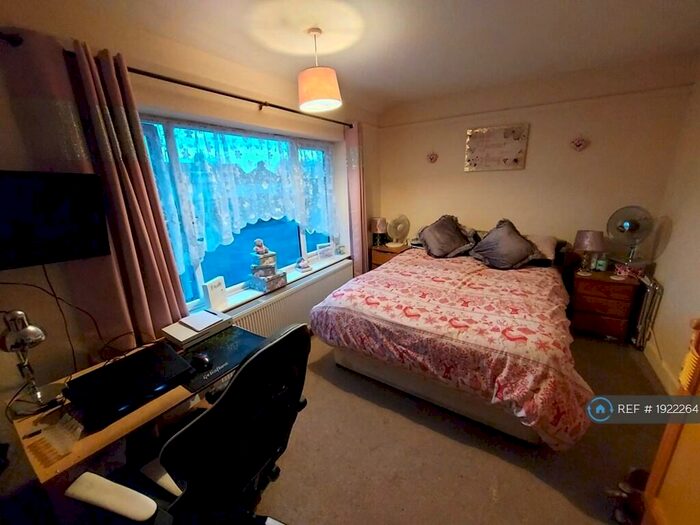 2 Bedroom Semi-Detached House To Rent In Wiclif Way, Lutterworth, LE17