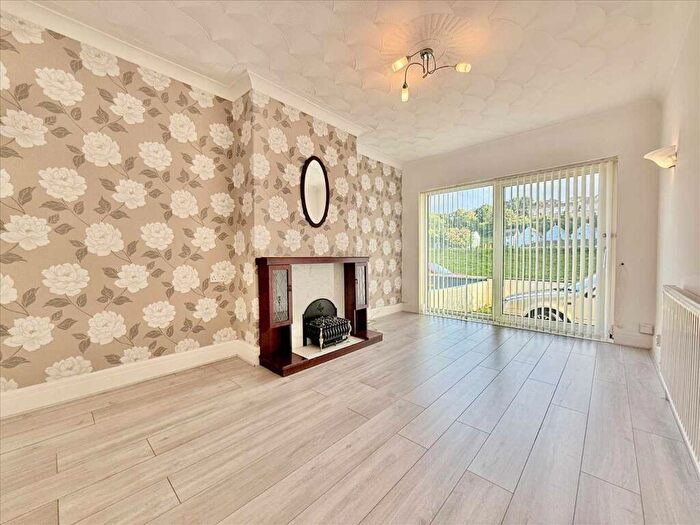 2 Bedroom Bungalow To Rent In Laira Park Road, Plymouth, Plymouth, PL4