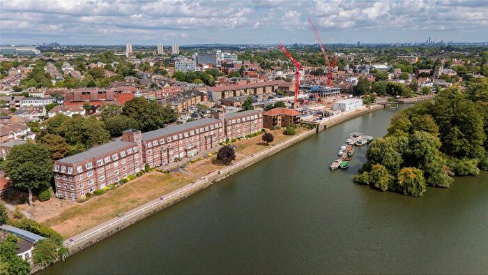 1 Bedroom Parking For Sale In Thames Eyot, Cross Deep, Twickenham, TW1