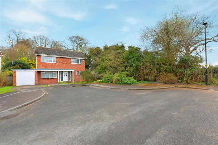 4 Bedroom Detached House For Sale In Dringthorpe Road, York, YO24